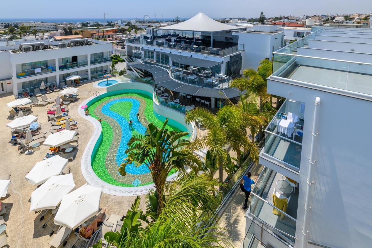 Tasia Maris Oasis Ayia Napa Exterior photo