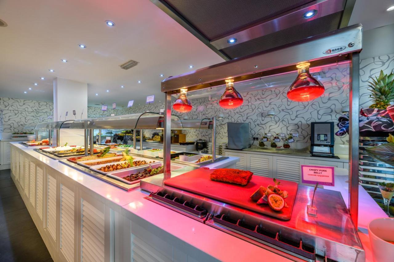 Tasia Maris Oasis Ayia Napa Exterior photo