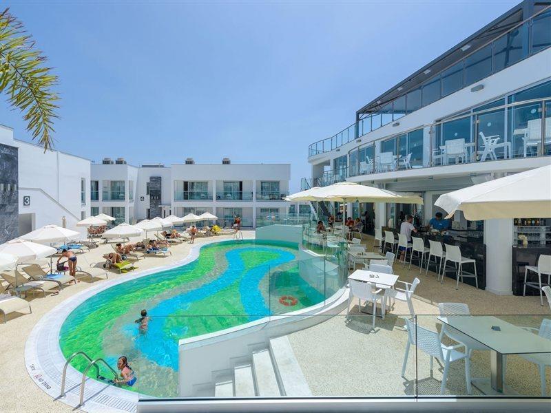 Tasia Maris Oasis Ayia Napa Exterior photo